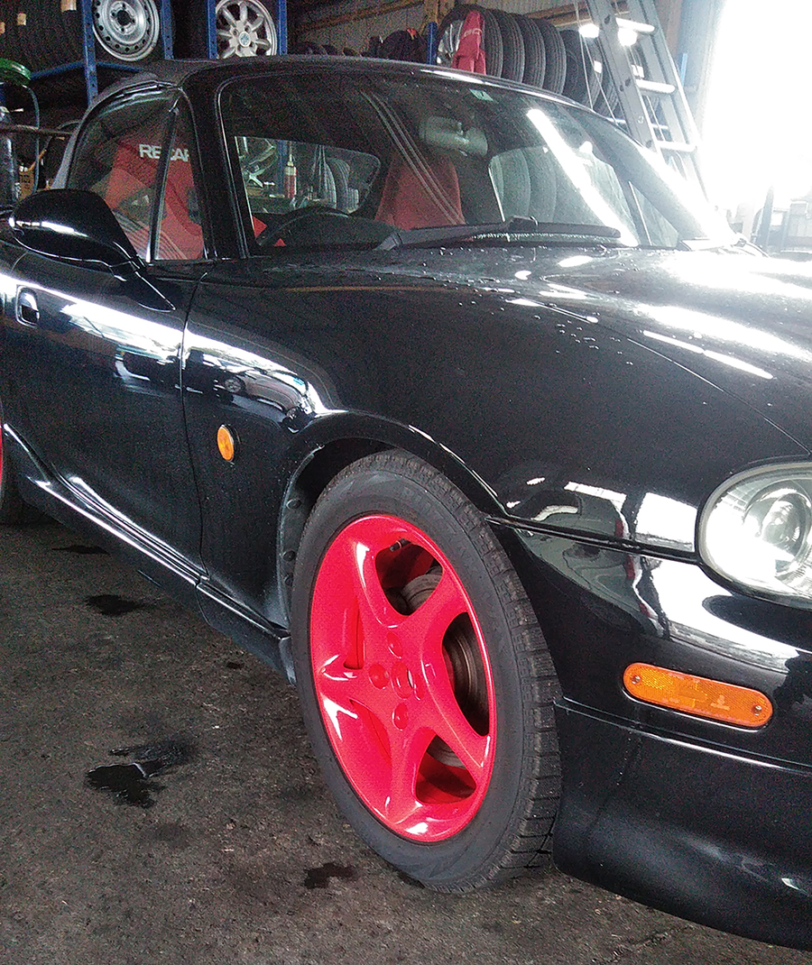 車のホイール塗装